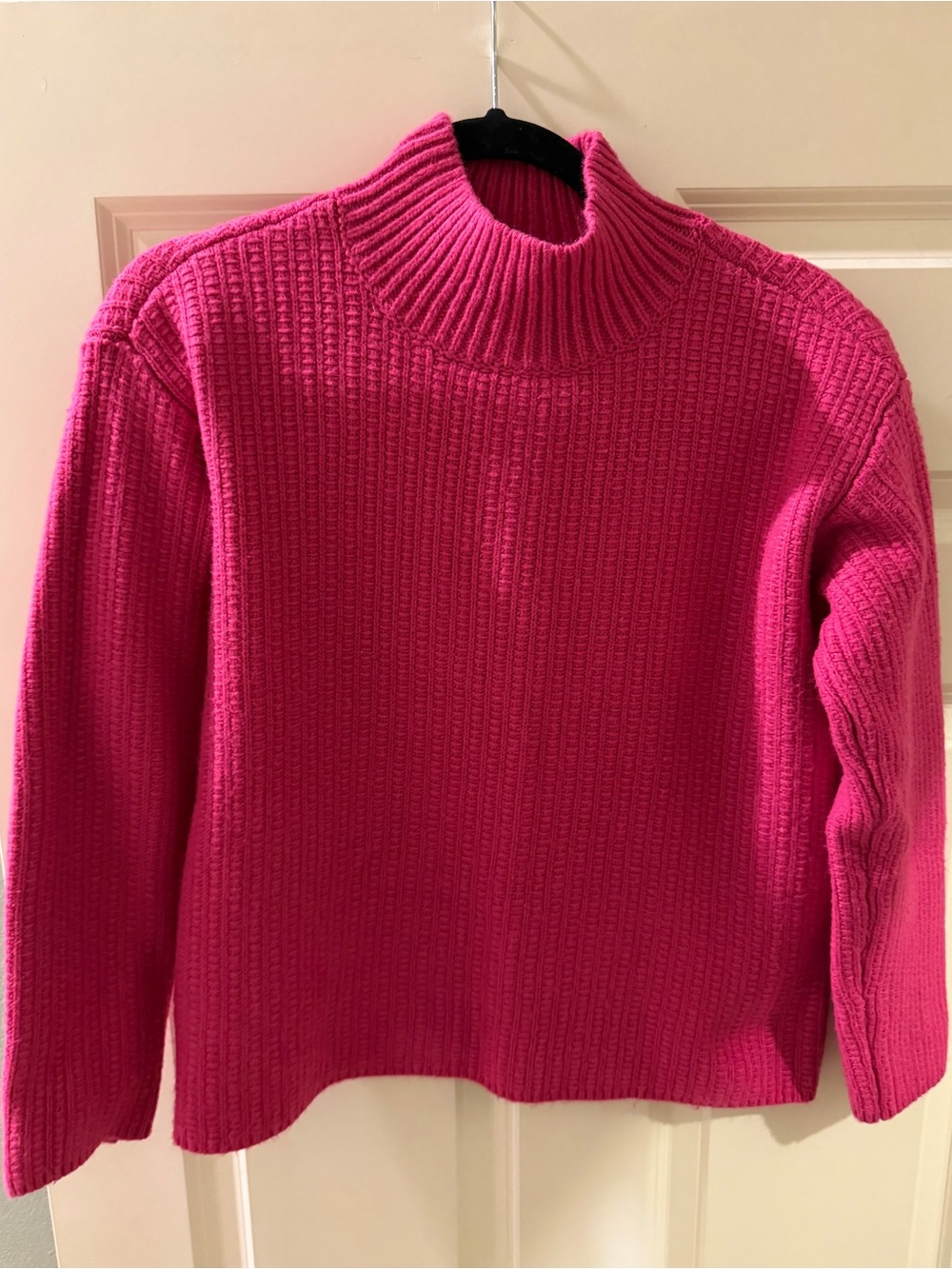Ann Taylor Petite M Hot Pink Mock Neck Sweater